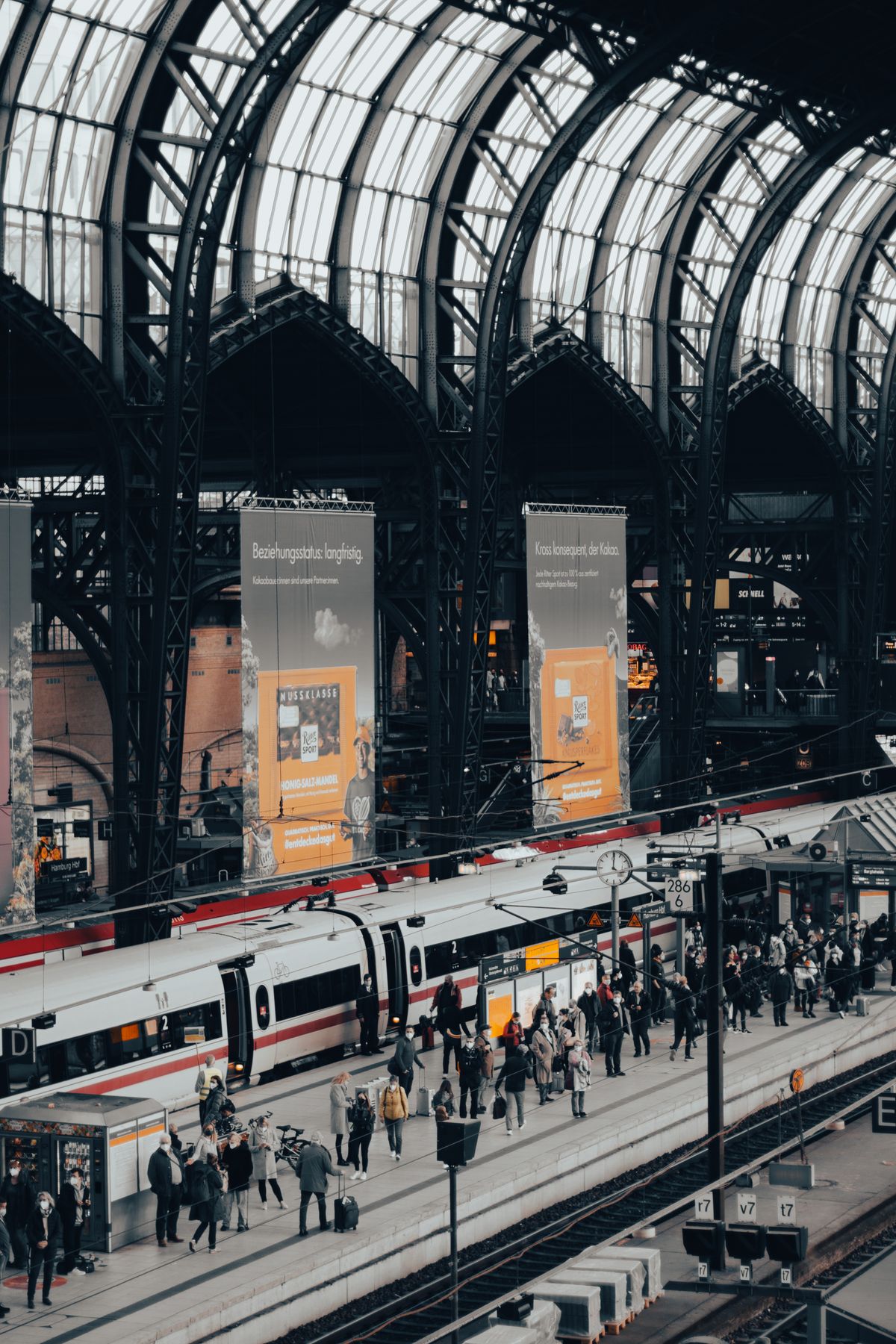 A train beside a station platform